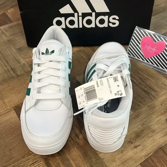 💚Adidas HARD COURT LOW J NWT - Picture 3 of 7